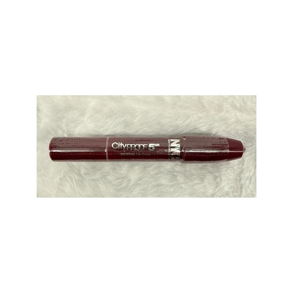 NYC City Proof 5HR Intense Lip Color 031 Gramercy Park Plum Lip Crayon New